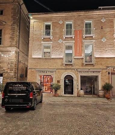 Palazzo Cortesi 马切拉塔 外观 照片