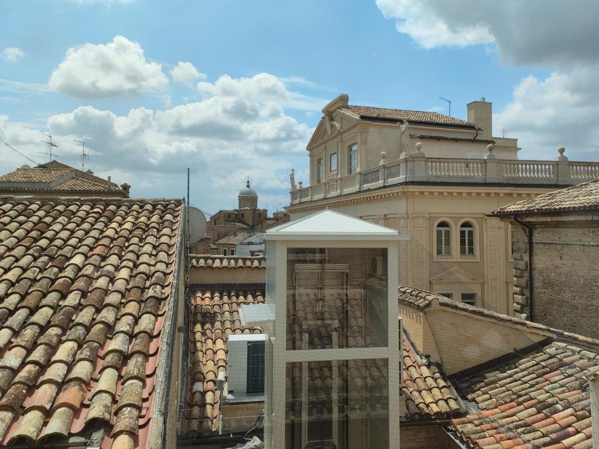 Palazzo Cortesi 马切拉塔 外观 照片